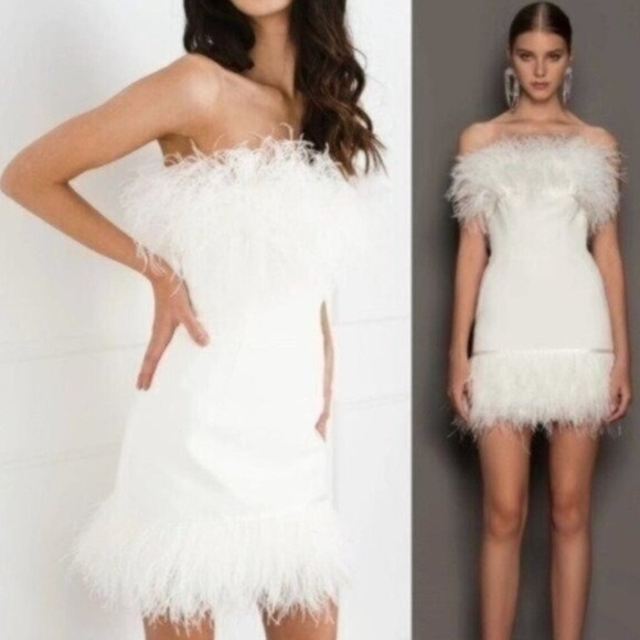 Bronx and Banco Lola Feather White Ivory Bridal
Strapless Mini Dress Size XS - Picture 2 of 10